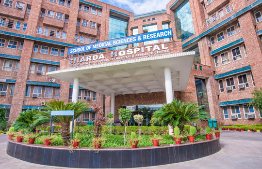 Sharda hospital